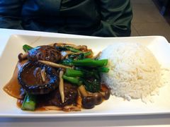 时蔬三菇饭-翠华餐厅(山顶道店)