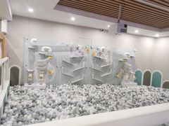 -碧中海汤泉汗蒸酒店