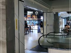 -盒马鲜生(解百新元华店)