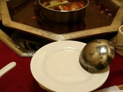 -山城年华老火锅(玉林店)