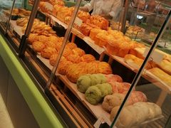 面包柜-顶东面包花园·生日蛋糕(太平店)