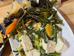 -六禾熏酱小酒馆·东北菜(海甸岛店)