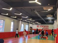 -悦动体能篮球羽毛球网球(三里河店)