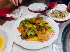 -玺炖·中国铁锅炖(南京东路店)