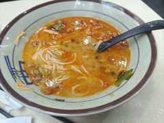 -龙记桂林米粉(财满街店)