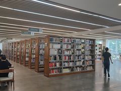 -李沧区图书馆(金液泉路馆)