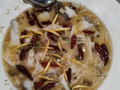 -渔语鱼酸菜鱼新川菜(来福士店)