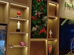-广州花都希尔顿惠庭酒店