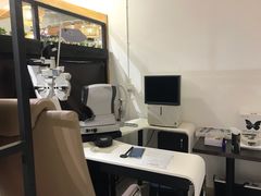 -肆兮眼镜·蔡司·徕卡战略合作店(大坪店)