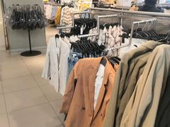 -H&M(鹏欣水游城店)