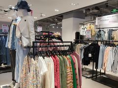 -唯品会(北京国瑞城店)