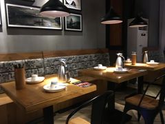大堂-江渔儿酸菜鱼(东二环泰禾店)