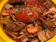 全家福煲-多嘴肉蟹煲(百盛广场店)