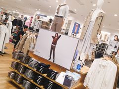 -优衣库(青岛万象城店)