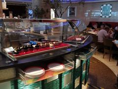 -咖啡苑自助餐厅·中国大饭店