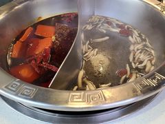 -憨铁匠老火锅(龙岗万科里店)