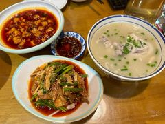 -易老妈蹄花.特色川菜(人民公园总店)