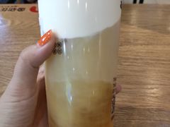 -沪上阿姨·精选茶饮(十一经路店)