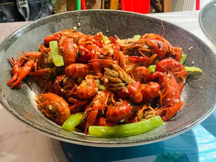 徐氏汉东龙虾(三林店)-"吃小龙虾的季节来了 选中了这家 之.