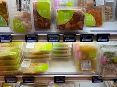 -盒马鲜生(丁香国际店)