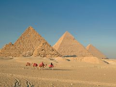 -吉萨金字塔群