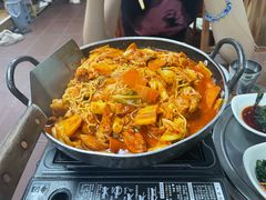 -亲昵春川鸡排(韩国美食街店)
