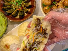 -李与白包子铺(桐梓林店)