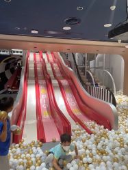 -奈尔宝家庭中心·亲子餐厅(北京东坝万达店)