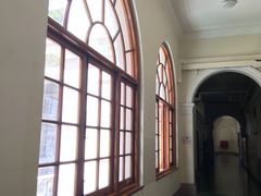 -香港大学