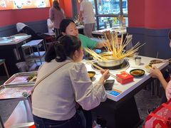 -钢管厂五区小郡肝串串香(滨江店)