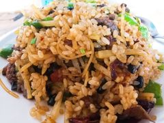 牦牛干巴炒饭-88号小吃店·经典云南菜·地道纳西美食