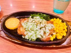 蒜香鸡排汉堡套餐-萨莉亚意式餐厅(桃浦路店)