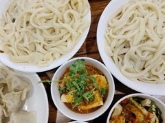 -王菊美食街·王菊面馆(总店)