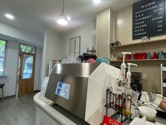 -白鹅咖啡(金城花园店)
