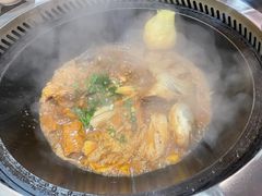-粘豆包铁锅炖二部(温泉街店)