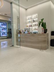 -Meng Lang 梦郎白金店