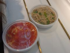 -老乡鸡(上海白玉兰广场店)
