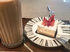 -上海和平饭店维克多咖啡厅 Victor's