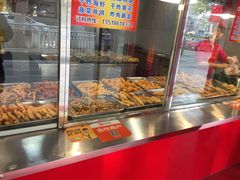 面包甜点陈列柜-北坦杨家干炸里脊(总店)