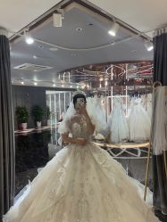 -SATIN COUTURE瑟庭婚纱礼服馆