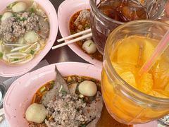 -榮泰米粉湯(Left Shop)