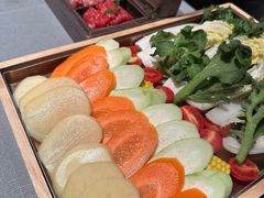 -左庭右院鲜牛肉火锅黑金店(陆家嘴中心店)