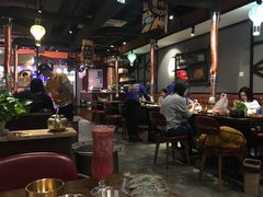 大堂-·缸桶屋·韩式牛肋条自助烤肉(西湖D11店)