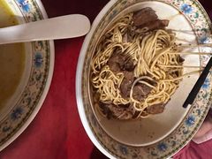 -金杨拉面王小吃面馆·牛三宝面·红烧牛肉粉