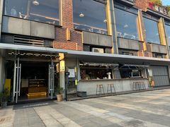 -三勾JJJ Burger&Coffee(梅溪湖店)