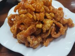 -胡子饮食店
