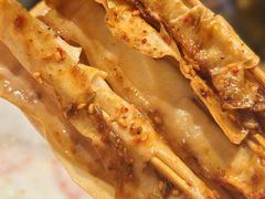 本溪豆皮菜皮-小乾杯串店•16年沈阳烧烤(文安路店)