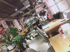 -荣耀.西式融合餐厅(留云湖店)
