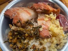 -梁阿婆廿年老牌扣肉糯米饭