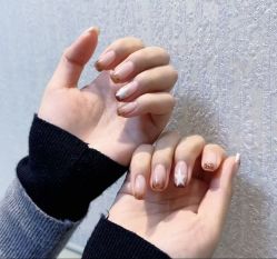 -赢韵美甲美睫瑞士净斑中心